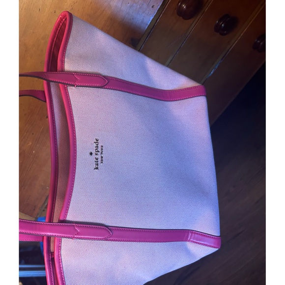 Kate Spade HOT Pink Tote🛍️💕 - Picture 1 of 5